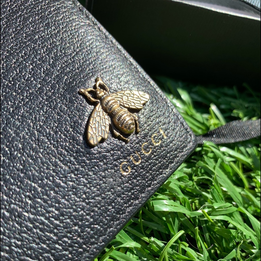 Bee gucci wallet